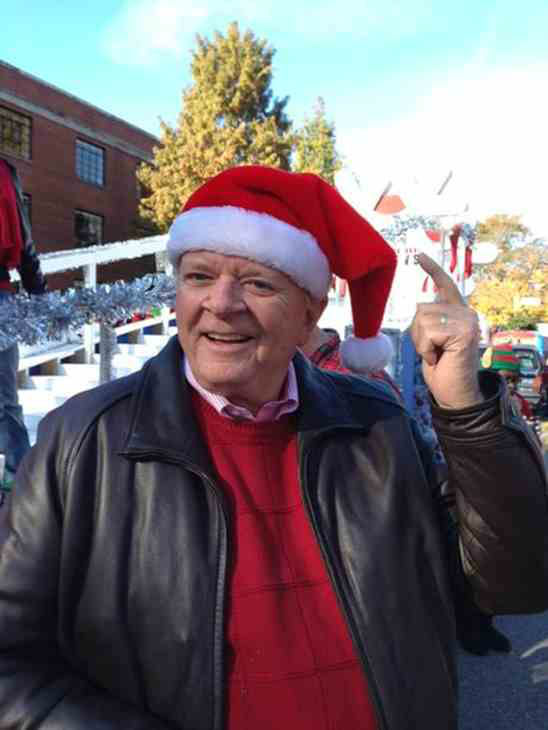 Large crowds attend 70th Annual Raleigh Christmas parade | abc11.com