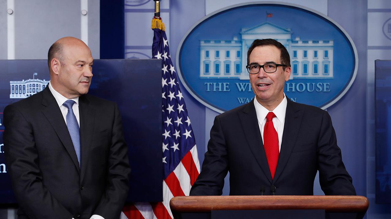 Trump tax plan cuts top income tax rate from 39.6 to 35 percent, doubles amount taxpayers can deduct