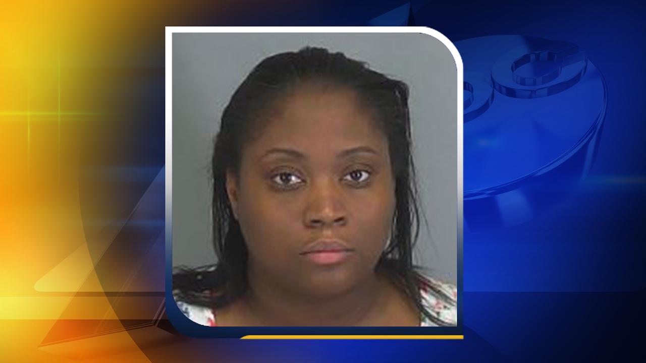 Police: Mom hits son who didn't give her Mother's Day card