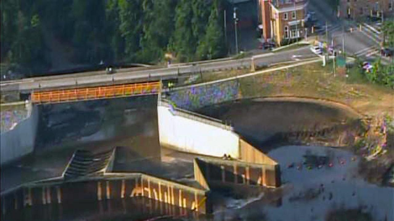 Hope Mills discusses rules, amenities for new lake