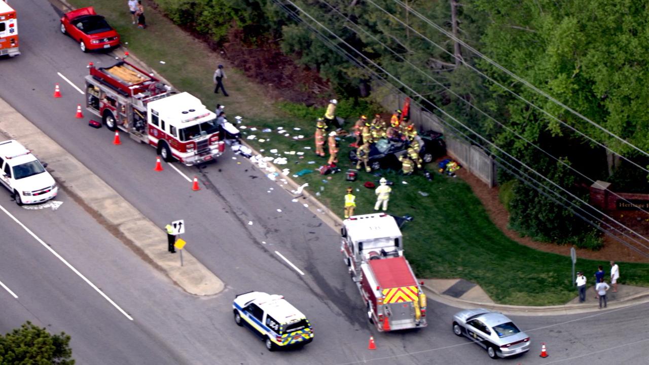 Creedmoor Road in Raleigh closed after serious crash