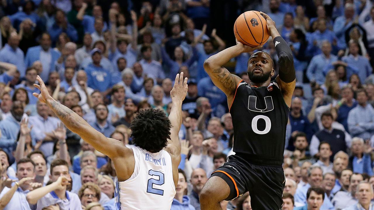 Hurricanes pass Tar Heels on buzzer beater