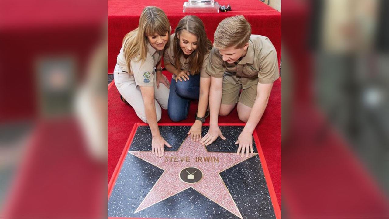 Steve Irwin, 'Crocodile Hunter,' receives posthumous star on Hollywood Walk of Fame