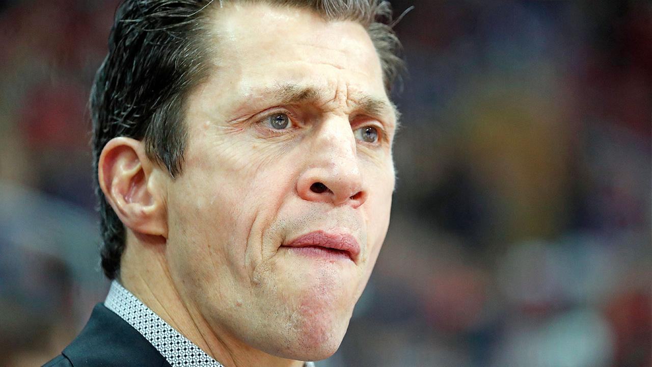 Hurricanes name former captain Brind'Amour as coach