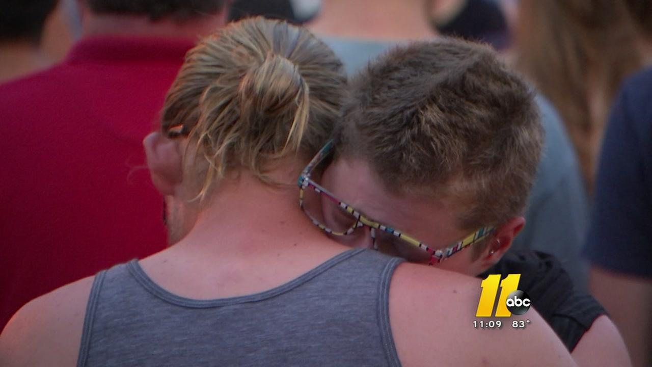 PHOTOS: Nation Mourns Victims Of Orlando Shooting | Abc11.com