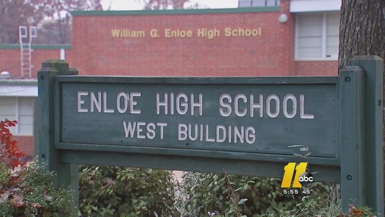 Enloe High School students addressing hunger by hosting