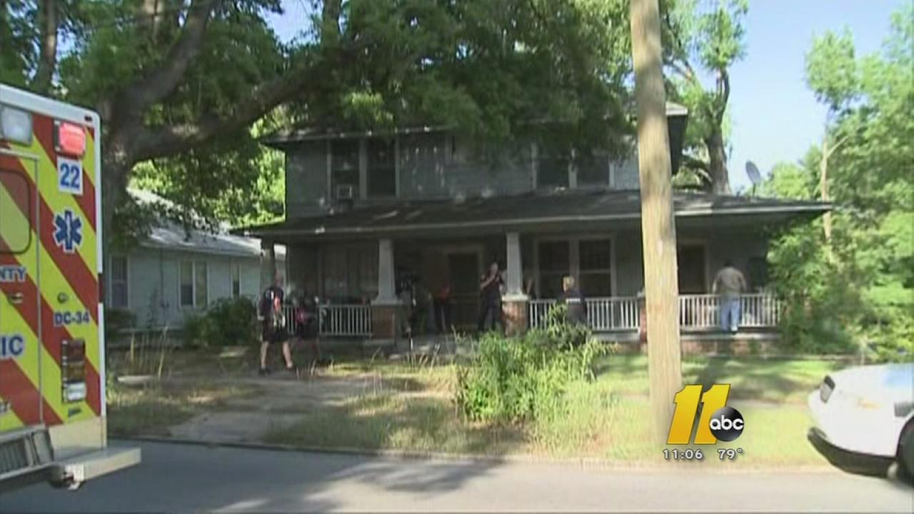 Police: Drive-by shooting kills man on porch - WTVD-TV