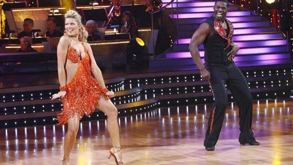 Michael Irvin and Anna Demidova on 'Dancing With the Stars,' Sept. 21, 2009