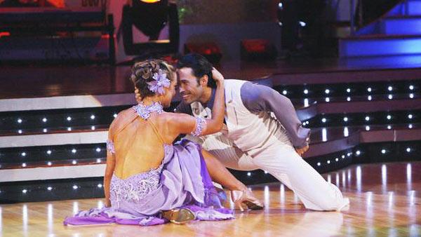 Natalie Coughlin and Alec Mazo perform on 'Dancing With the Stars,' Sept. 28, 2009