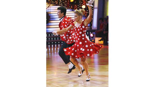 Melissa Joan Hart and Mark Ballas perform on 'Dancing With the Stars,' Sept. 28, 2009