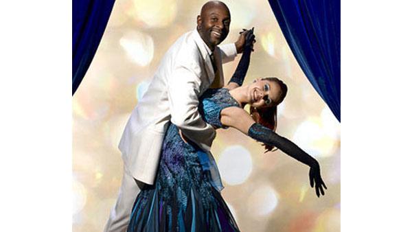 Retired NFL wide receiver Jerry Rice scored the runner up spot on Season 2 of 'Dancing With the Stars.'