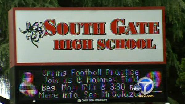 Student shot in abdomen at South Gate High | abc7.com
