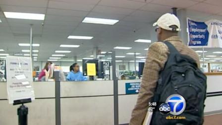 Californias unemployment rate has fallen to its lowest level in more than two and a half years.