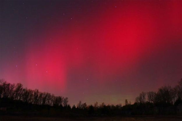 Tobias Billings took this photo of the aurora...
