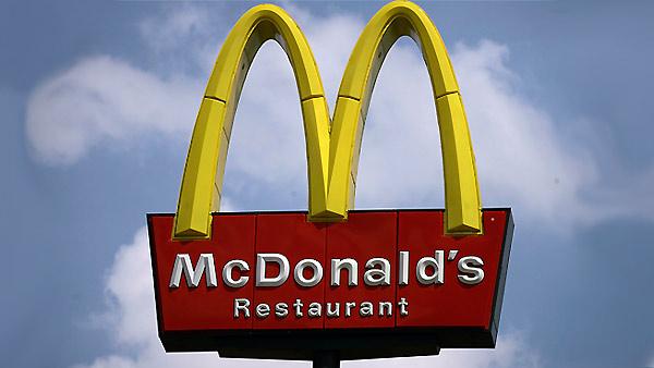 McDonalds restaurant sign