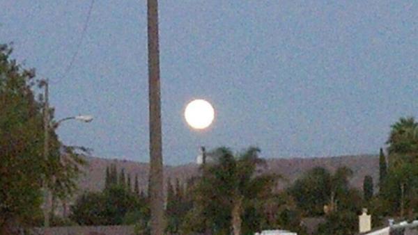 ABC7 viewer Kristina Akridge sent us this photo of the blue moon in Simi Valley.