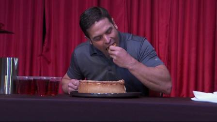 Jamie McDonald eats a giant apple pie at the Thunder Valley Casino Resort in Lincoln, Calif., on Monday, May 20, 2013.