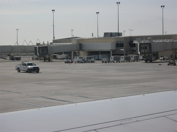 Metropolitan Oakland International (OAK) in...