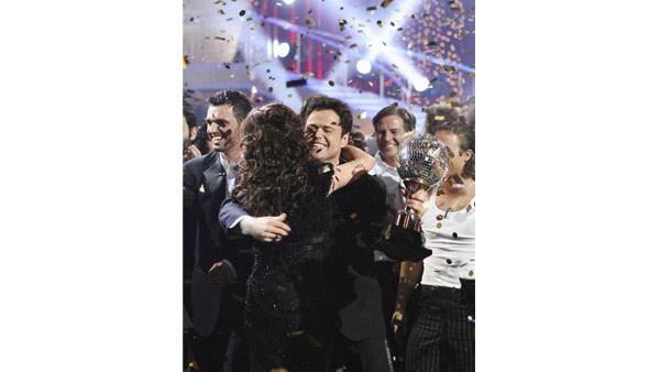 Actor Donny Osmond and partner Kym Johnson won the coveted mirror-ball trophy in Season 9 of 'Dancing With the Stars.'