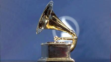 Grammy officials have cut prices on an eBay auction for memorabilia and VIP experiences in light of Black Friday.