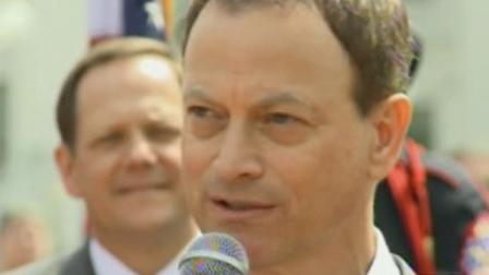 Actor Gary Sinise appears in this undated file photo.