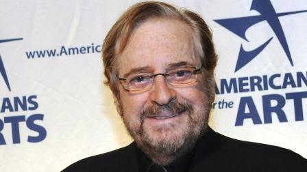 Phil Ramone, the Grammy Award-winning engineer and producer whose platinum touch included recordings with Ray Charles, Billy Joel and Paul Simon, has died. He was 72.