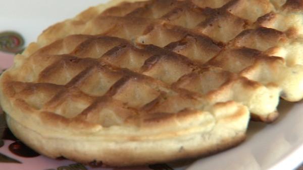 There's also faux food. From blueberry pancakes to blueberry granola bars, oftentimes there isn't a blueberry to be found. Instead, it's artificial flavoring.