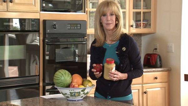 Fruits are good for you, but some of them are more nutritious than others. Food Coach Lori Corbin shows us which ones are rated among the best.
