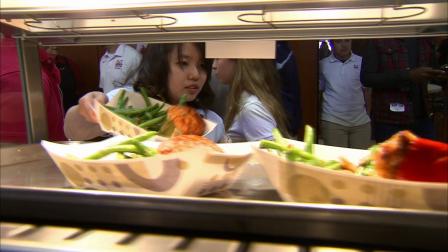 A local high school chef has reinvented cafeteria lunch and whipped up a new menu filled with healthy eating options.
