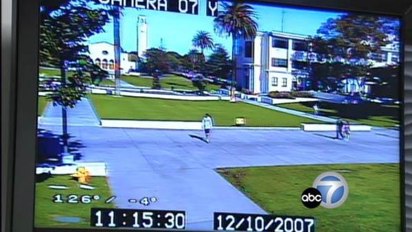Surveillance cameras monitor LMUs Alumni Mall
