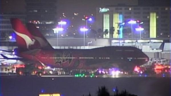 Qantas takeoff aborted