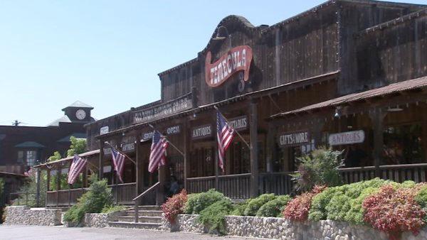 There are also plenty of unique shops on Old Town Front Street to check out.