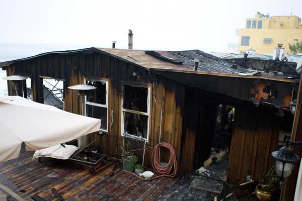 Ricki Lake's Malibu home destroyed by fire