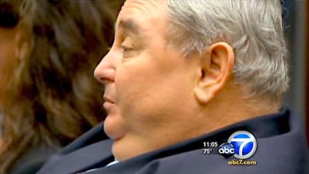 Former Bell city manager Robert Rizzo is seen in an L.A. courtroom, March 2011.