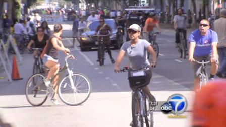 Imagine a vast network of bike paths in Los Angeles similar to the freeway system. Its now on its way to reality.