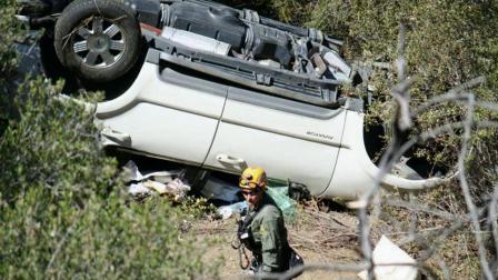 A Los Angeles County Sheriffs Department training mission led to the discovery of a womans body off Mulholland Highway in a Calabasas canyon on Sunday, Sept. 2, 2012.