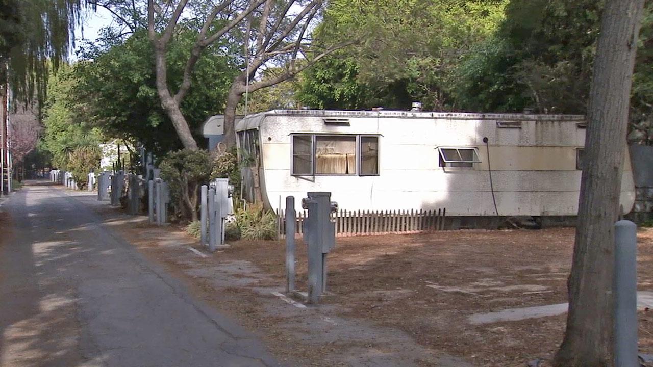 Trailer Park Los Angeles Airport www.pinterest.com
