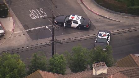 Los Angeles County sheriffs deputies investigate reports of a gunman in the area on Friday, Sept. 20, 2013.