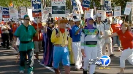 The Walt Disney Company and the union representing hundreds of hotel workers at the Disneyland Resort in Anaheim have come to a five-year agreement.