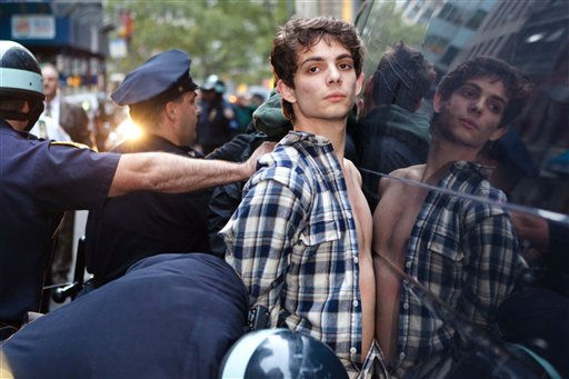 Occupy Wall Street protesters arrested in New York | KABC7 Photos and ...