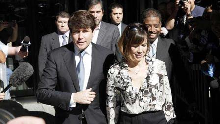 Former Illinois Gov. Rod Blagojevich and his wife Patti leave the Federal Court building, Thursday, Aug. 12, 2010, in Chicago.