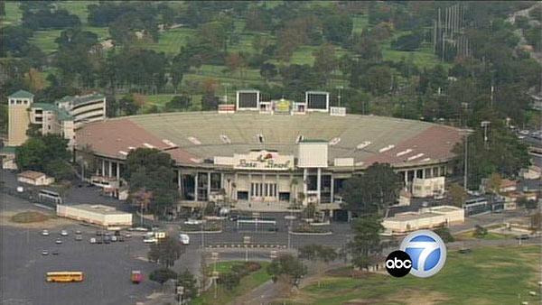 If an agreement can be worked out Thursday between USC and Rose Bowl officials, USC says it will accept.