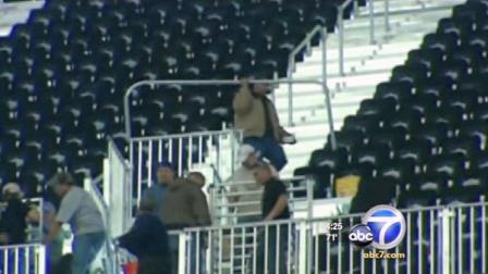 Hundreds of Super Bowl fans are still steaming mad after they showed up at the game with tickets, only to be turned away.