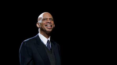 Kareem Abdul-Jabbar smiles as he is honored during a halftime ceremony of an NBA basketball game between the Milwaukee Bucks and the Los Angeles Lakers on Wednesday, Nov. 21, 2007, in Milwaukee.