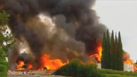 On Dec. 8, 2008, a jet crashed into a San Diego neighborhood, incinerating two homes and killing Don Yoons 36-year-old wife, two young daughters and mother-in-law.