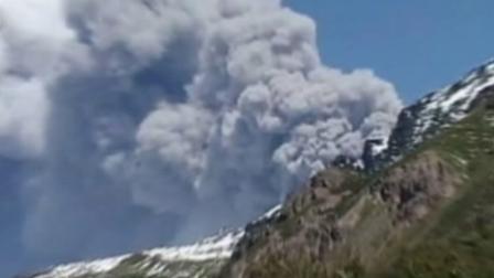 Chiles Copahue volcano roared to life Sunday, December, 23, 2012.