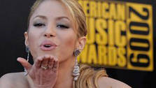 Photos: American Music Awards red carpet arrivals