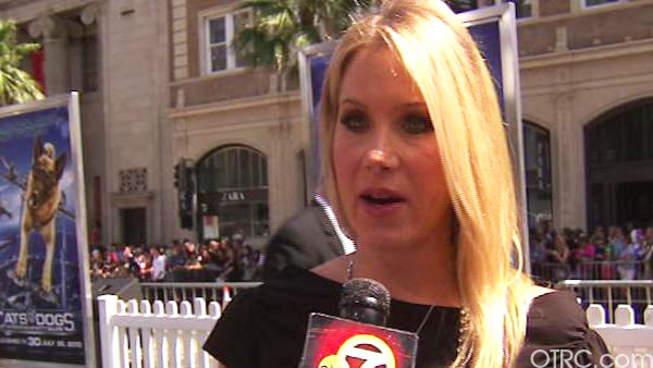 Christina Applegate Reacts to Prop 8 Decision