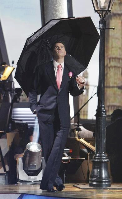 Kurt Warner and Anna Trebunskaya perform on...