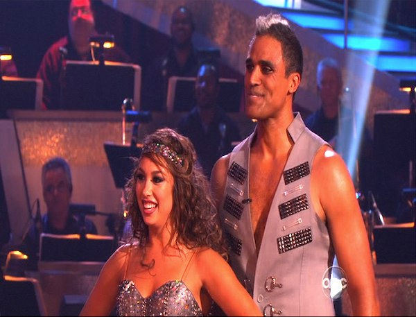 Rick Fox and Cheryl Burke perform on 'Dancing...